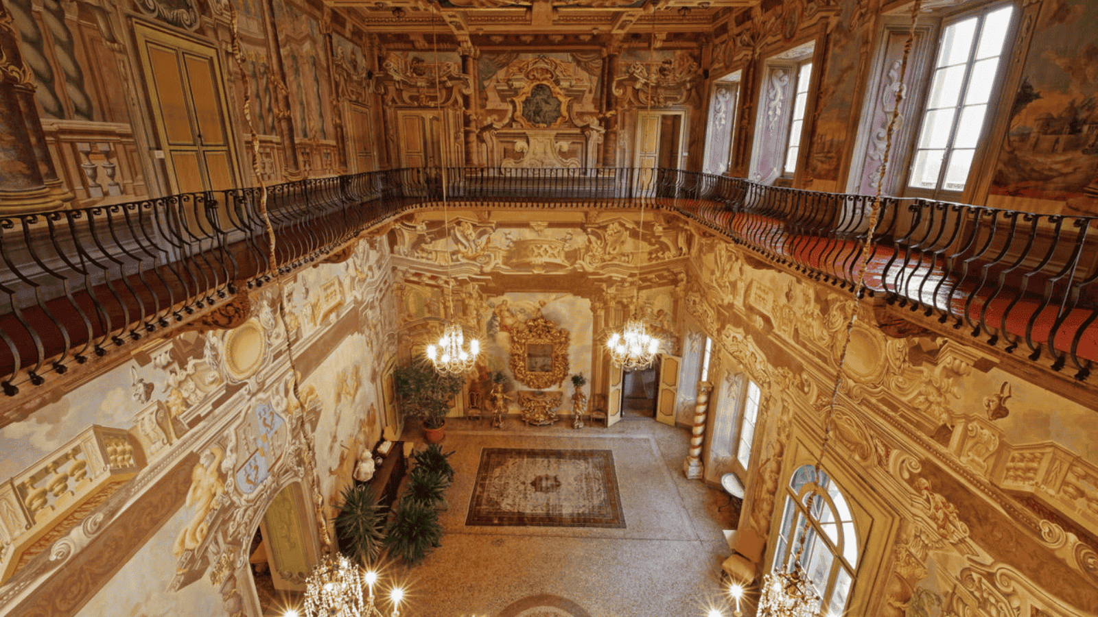 Un tour alla scoperta di una delle meraviglie del barocco pontremolese: scopri Villa Dosi Delfini con le guide di Sigeric - Servizi per il Turismo